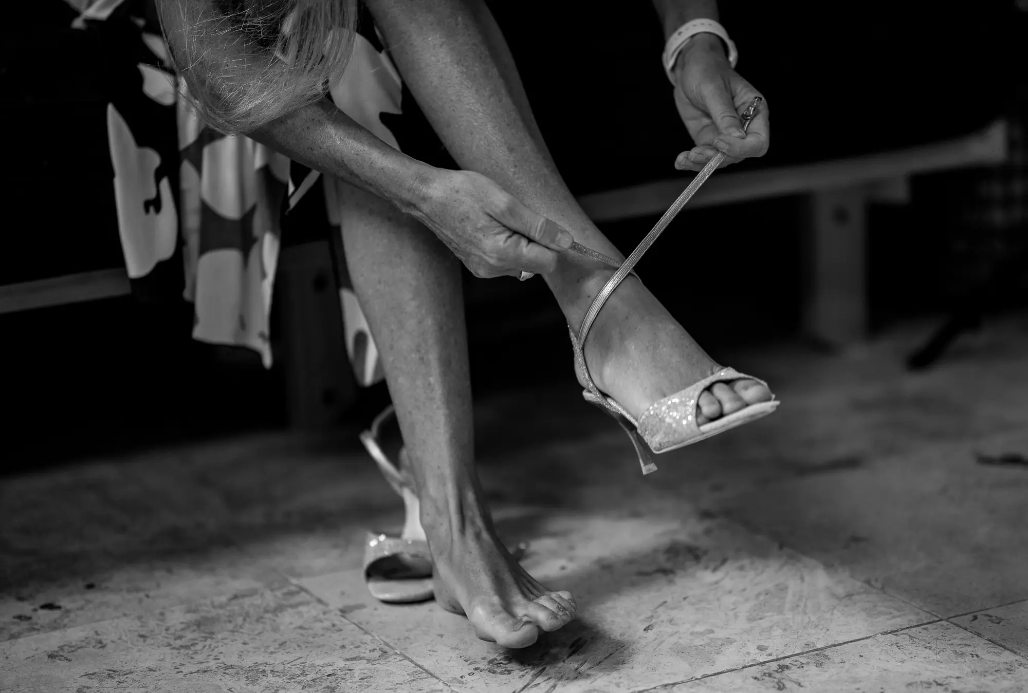 Which heel Fastening tango heels before dancing